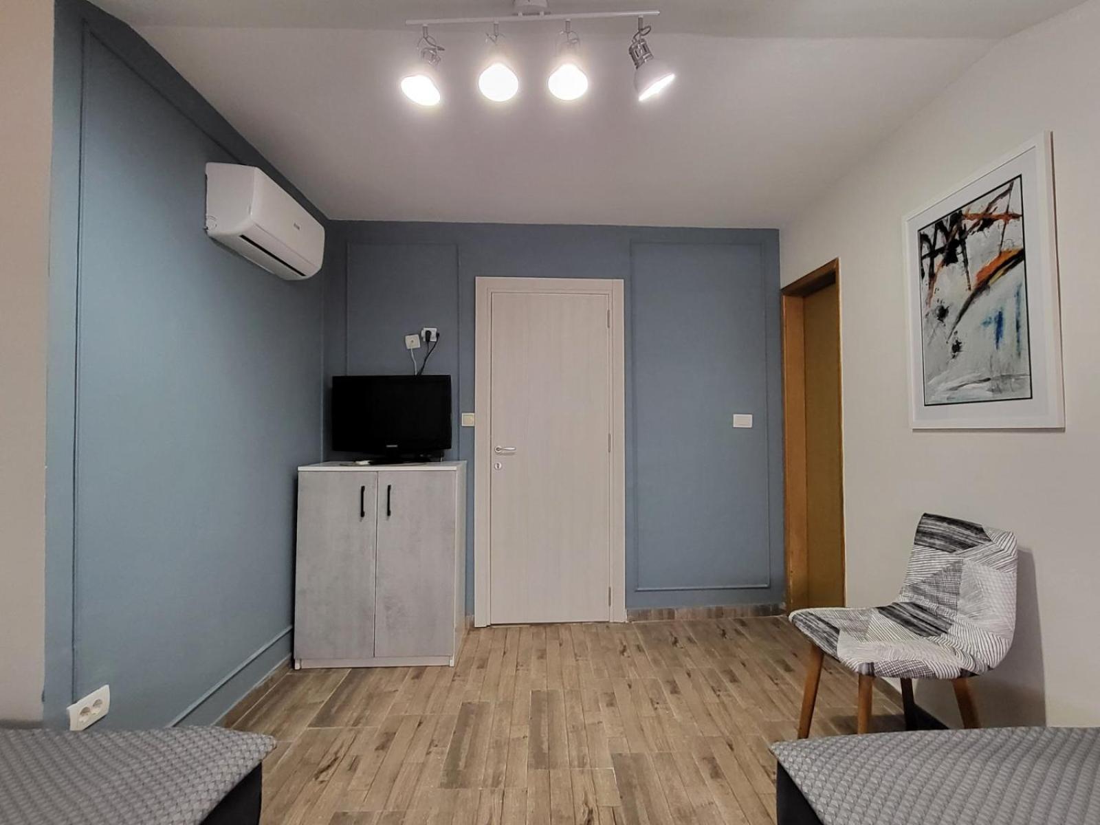Guesthouse Ozegovic Белград Екстериор снимка