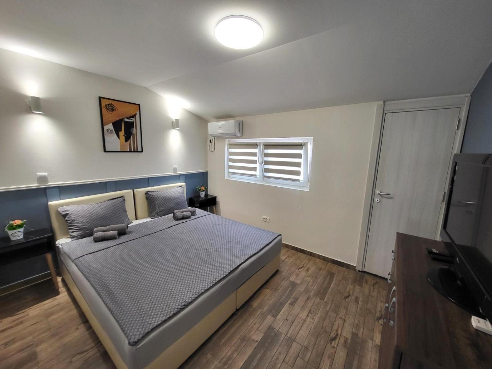 Guesthouse Ozegovic Белград Екстериор снимка