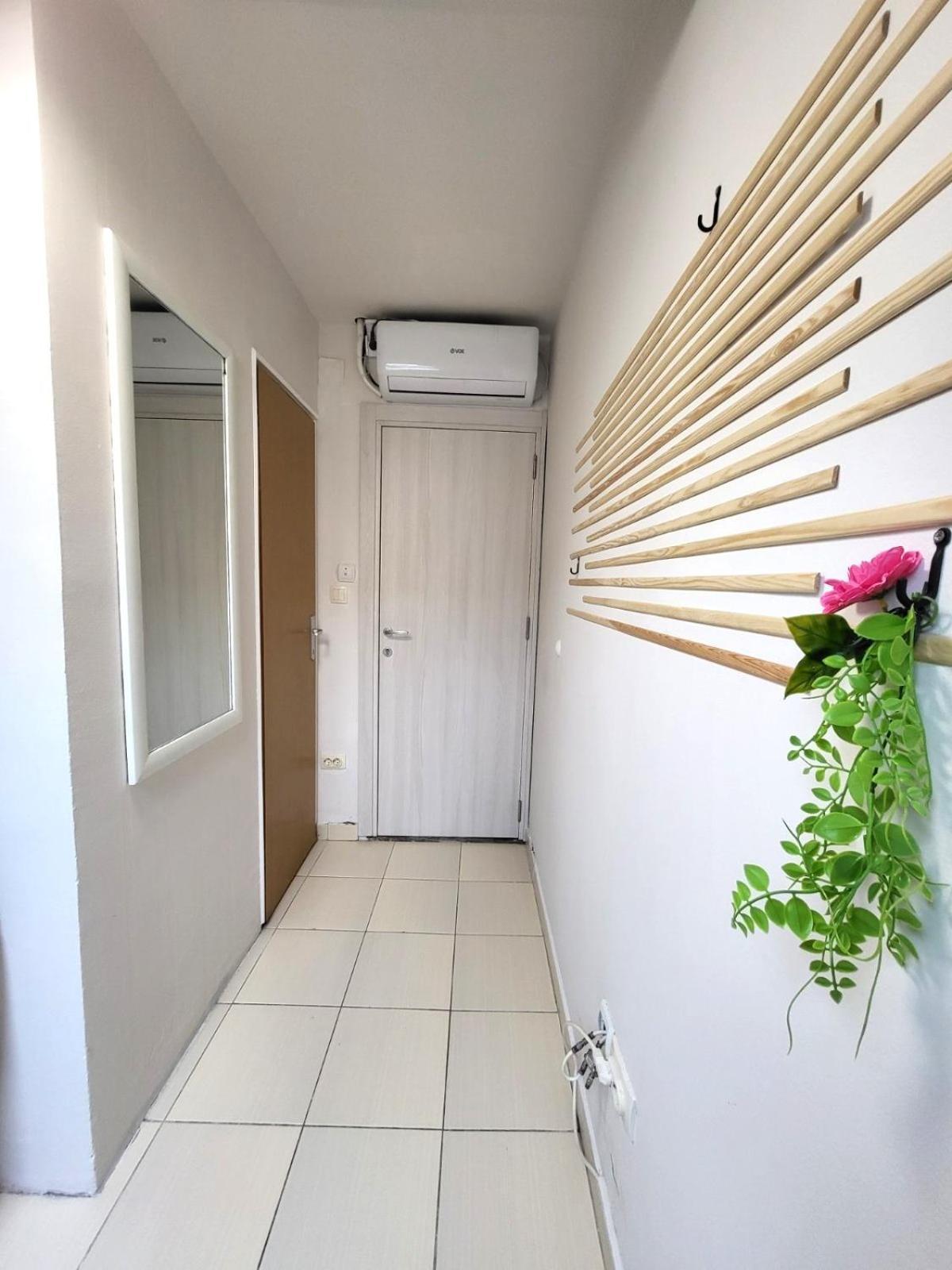 Guesthouse Ozegovic Белград Екстериор снимка